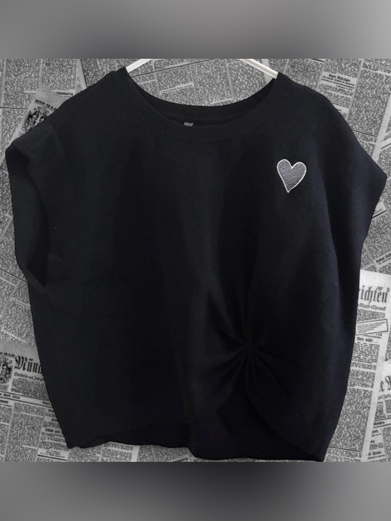 Anthropologie Tops - Anthropologie Black Crewneck Sweatshirt with Heart Patch